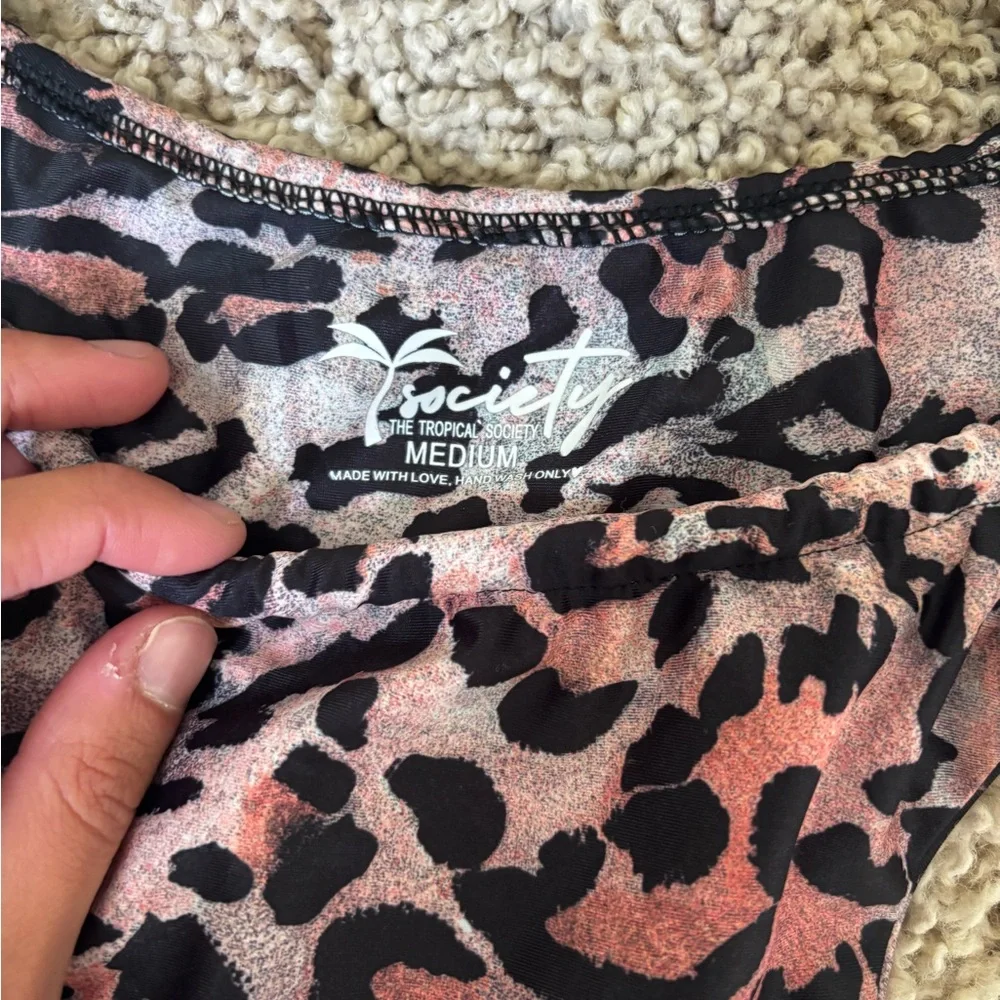 Leopard Print Bikini Set - Picture 3 of 3